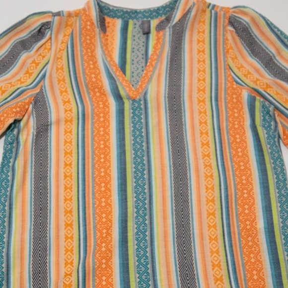 Culture Tunic - Picture 2 of 4